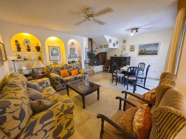 Casa en venta en Rojales. Casas.