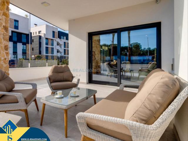 Casa en venta en Rojales. Casas con piscina comunitaria en construcción en Rojales, Ciudad Quesada, provincia de Alicante. 2 habitaciones 72 87 m² 6 kil. Casas.