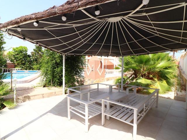 Casa en venta en Rojales, Centro de la Ciudad Quesada. Casas.