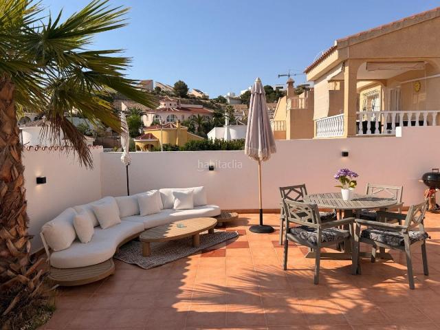 Casa en venta en Rojales, La Marquesa. Ciudad Quesada, rojales, chalet de 76 m2, 3 dormitorios, 1 baño, 300 m2 de parcela, piscina privada, terraza, sótano. Casas.