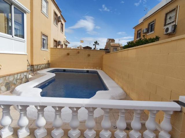 Casa en venta en Rojales, Lo Marabú. ESPECTACULAR BUNGALOW REFORMADO CON PISCINA PRIVADA, EN LO MARABU, CIUDAD QUESADA, ALICANTE, COSTA BLANCA SUR. Casas.