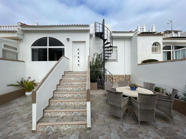 Casa en venta en Rojales. Rojales Urbanizacion Ciudad Quesada II. Casas.