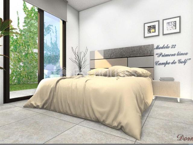 Casa en venta en Rojales. Villa de lujo muy completa, en primera línea del campo de golf, vistas abiertas, privacidad y cerca de todos los servicios. Casas.