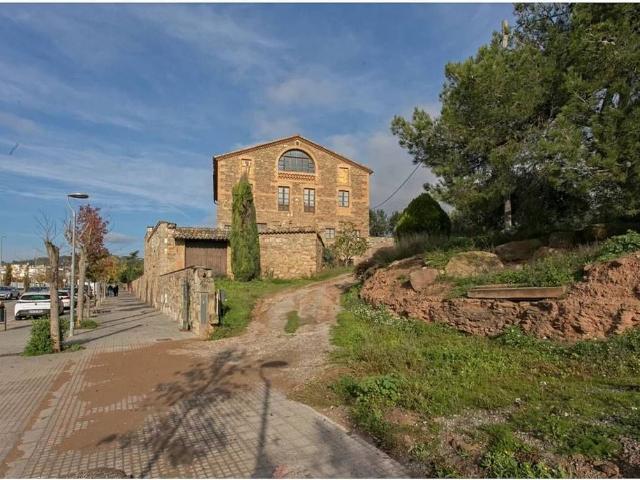 Casa en venta en ronda Sant Pere, Santpedor, de 300 m² 6 habitaciones por 618.190