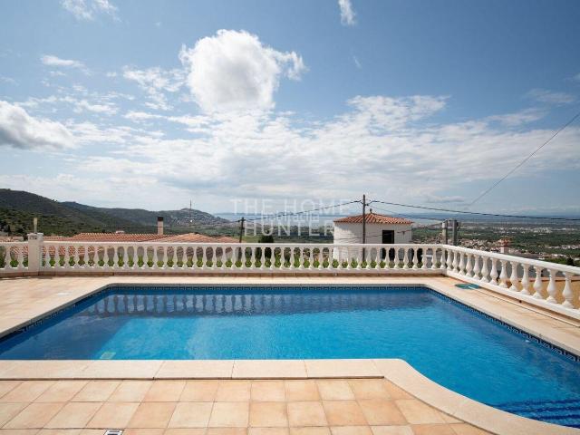 Casa en venta en Roses, Nord Costa Brava. Casa de 173 m2 en venta en Nord Roses, Roses. Casas.