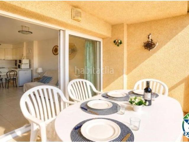Casa en venta en Roses, Puig Rom Canyelles Almadrava Costa Brava. Ático con vistas al mar y terraza a 200 m de la playa en Roses. Casas.