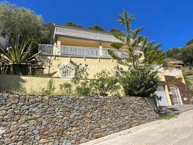 Casa en Venta en Roses