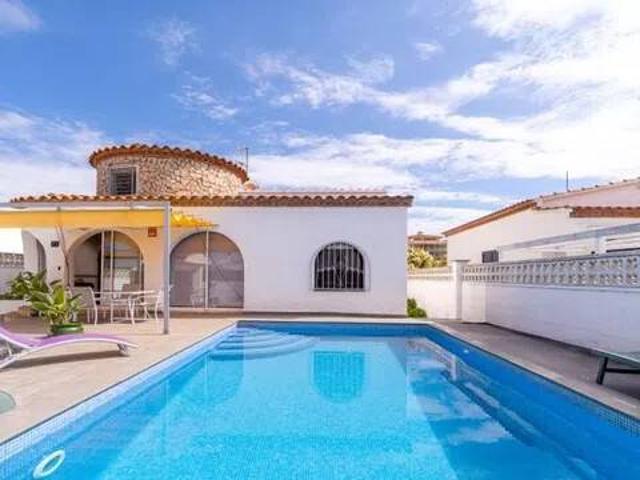 Casa en Venta en Roses