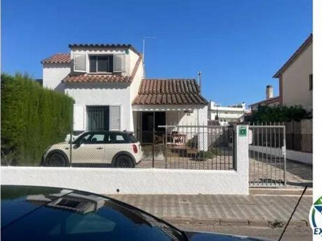 Casa en Venta en Roses