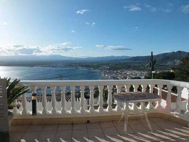 Casa en Venta en Roses