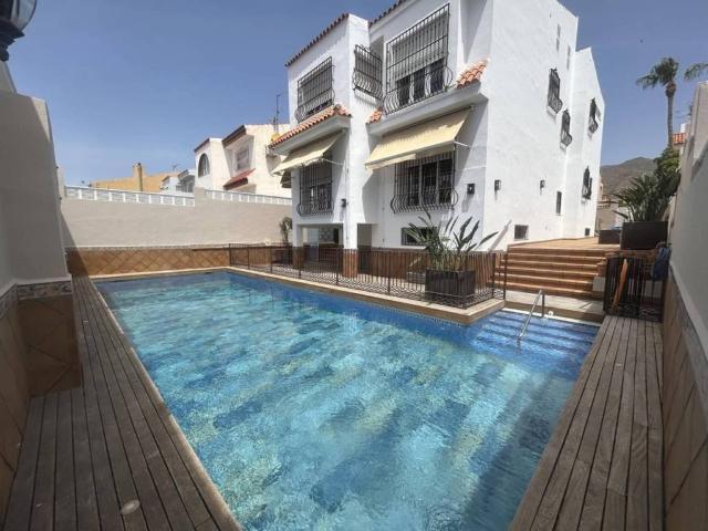 Casa en Venta en Roquetas de Mar