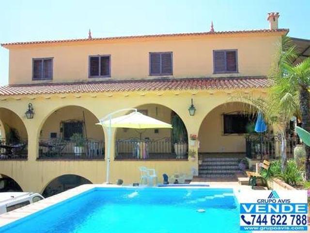 Casa en Venta en Rótova