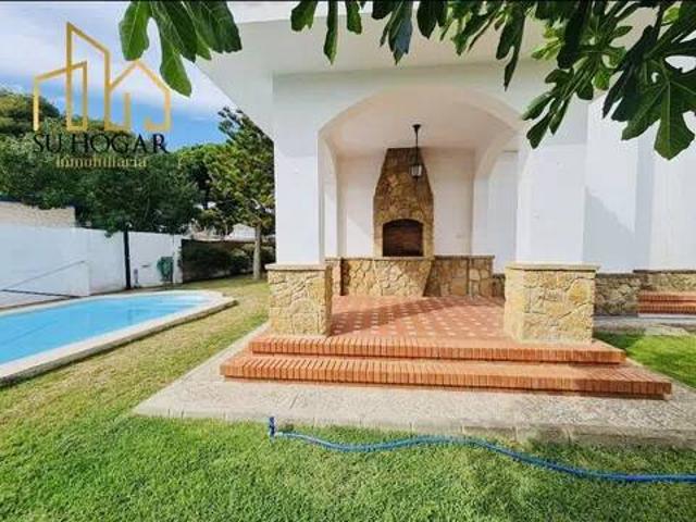 Casa en Venta en Rota