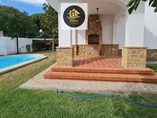 Casa en venta en Rota, Aguadulce Almadraba Punta Candor. Casa en venta en Rota, 4 dormitorios. Casas.