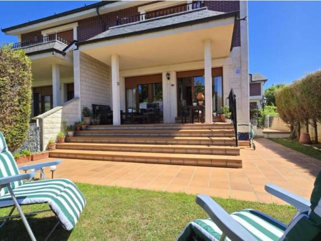 Casa en Venta en Suances