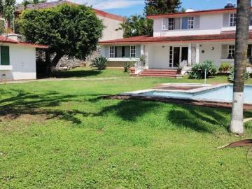 Casa en Venta en Subida del club Reforma, Cuernavaca