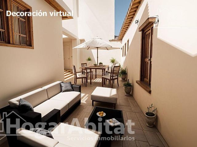 Casa en venta en Sueca, Sueca. CASA CON TERRAZA PARA HACER TU HOGAR DE SUEÑO. Casas.