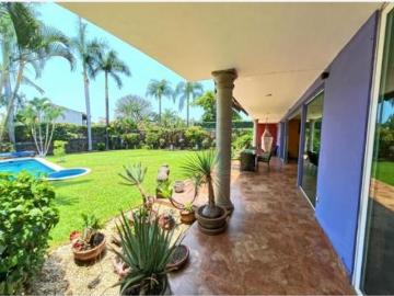 Casa en venta en Sumiya, Jiutepec, Morelos
