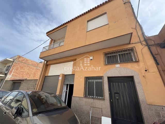 Casa en venta en Sur 12006