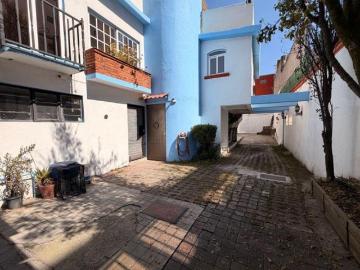 Casa en Venta en Sacalum 166, Col. Lomas de Padierna, Tlalpan