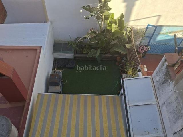 Casa en venta en Sabadell, Centre. CASA EN EL CENTRO CON PATIO Y GARAJE. Casas.
