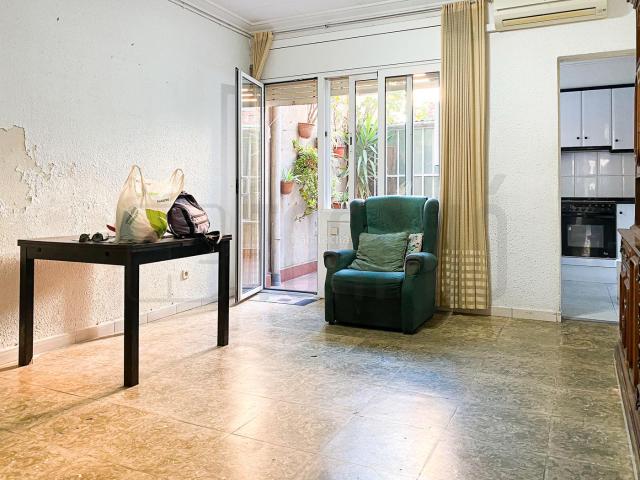 Casa en venta en Sabadell, Centre. Casa junto al ayuntamiento. Casas.