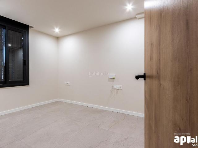 Casa en venta en Sabadell, Centre. CASA TOTALMENT REFORMADA A ESTRENAR AMB DUES TERRASSES AL CENTRE DE SABADELL. Casas.