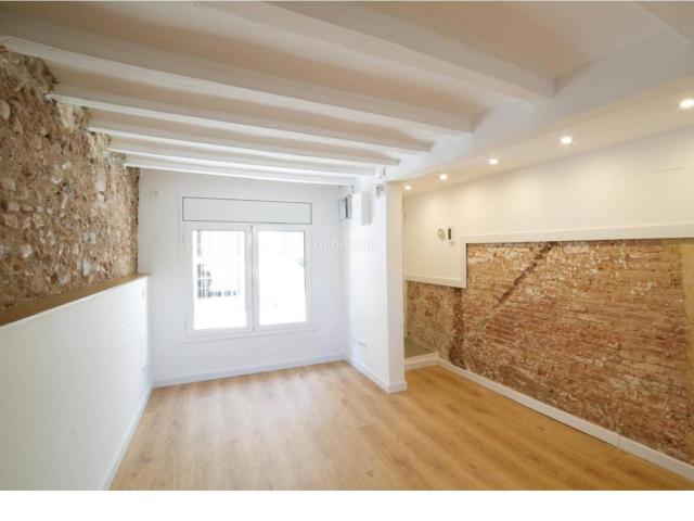 Casa en venta en Sabadell, Centre. Magnífica casa unifamiliar en Sabadell. Casas.