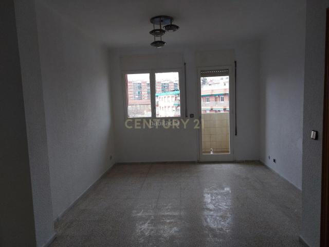 Casa en venta en Sabadell, Concòrdia. Casas.