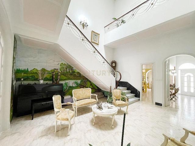Casa en venta en Sabadell, Creu Alta. Casas.