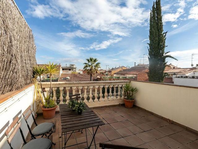 Casa en venta en Sabadell, de 100 m² 2 habitaciones por 580.000