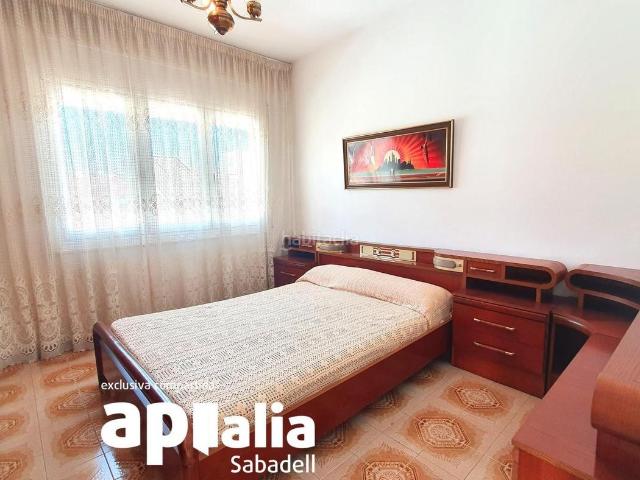 Casa en venta en Sabadell, Eixample. MAGNIFICA CASA EN DOS PLANTAS EN EIXAMPLE. Casas.