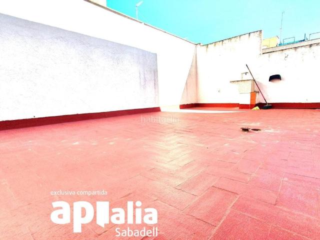 Casa en venta en Sabadell, Eixample. EN EL EIXAMPLE CON GARAJE. Casas.