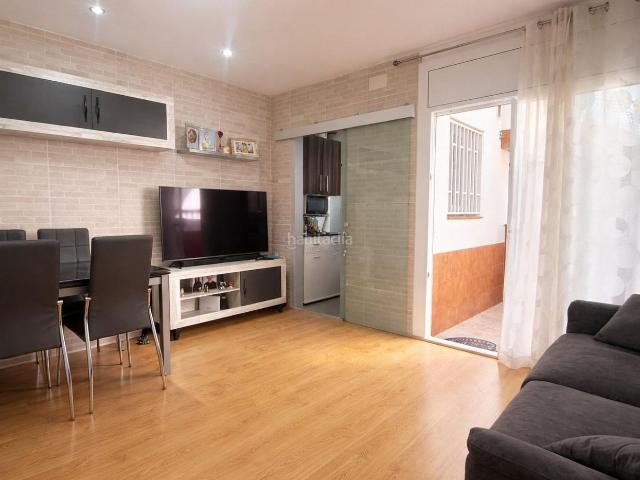 Casa en venta en Sabadell, Eixample. PRECIOSA CASA EN ZONA EIXAMPLE. Casas.