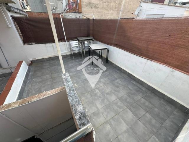 Casa en venta en Sabadell, La Plana del Pintor. CASA CON PATIO Y TERRAZA AL LADO PARC NORDSABADELL. Casas.