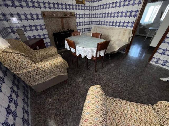 Casa en Venta en Sabiote
