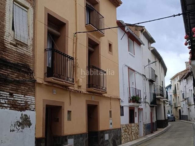 Casa en venta en Sabiñán. SE VENDE VIVIENDA CON JARDÍN EN SABIÑAN. Casas.