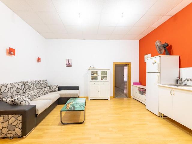 Casa en venta en Sagunt, Playa Puerto de Sagunto. CASA ADOSADA en esquina en Puerto de Sagunto con ubicación estratégica. Casas.