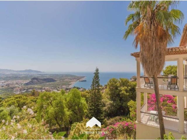 Casa en Venta en Salobreña