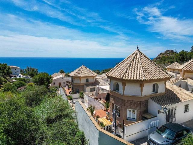 Casa en Venta en Salobreña