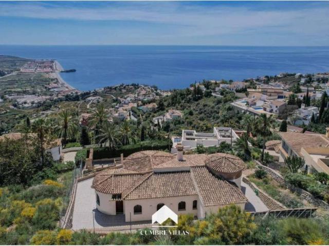 Casa en Venta en Salobreña