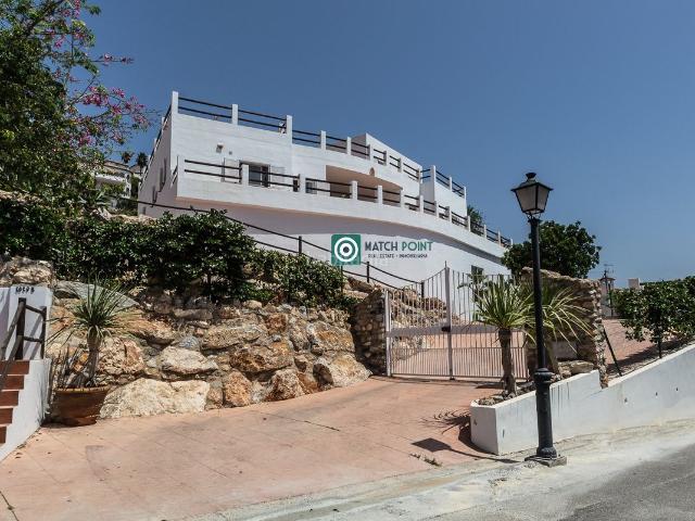 Casa en venta en Salobreña, Monte los Almendros El Pargo Costa Aguilera. ESPECTACULAR UBICACION. Casas.