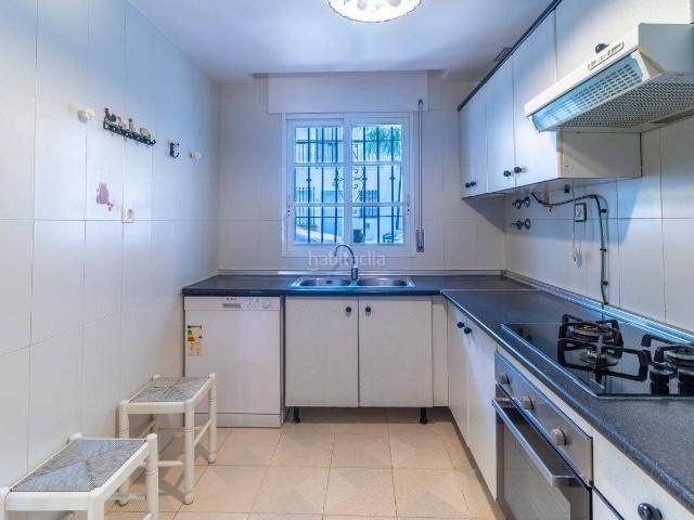 Casa en venta en Salobreña, Salobreña Costa. CASA EN SEGUNDA LÍNEA DE PLAYA, URBANIZACIÓN MARE NOSTRUM. Casas.