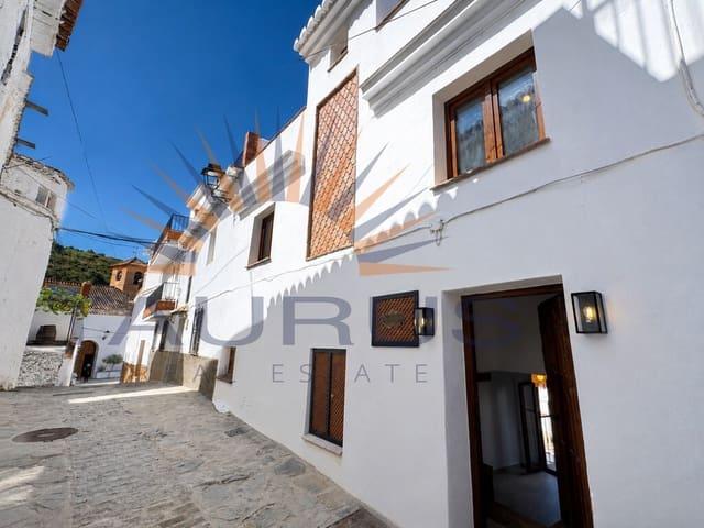 Casa en venta en Salares, Málaga Costa del Sol