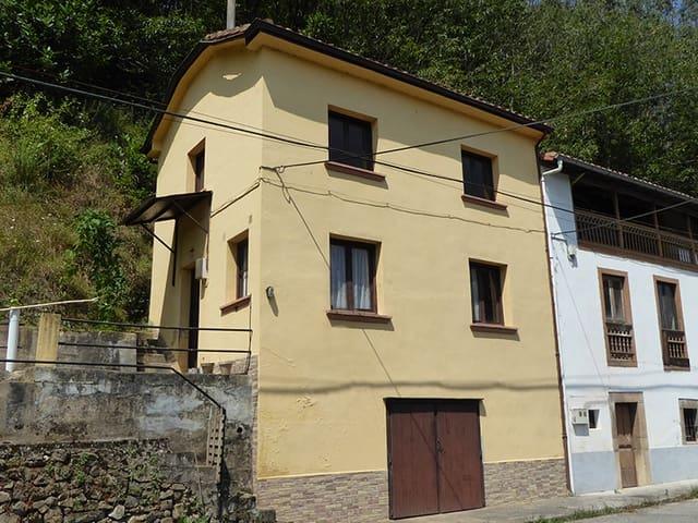 Casa en venta en Salas, Asturias