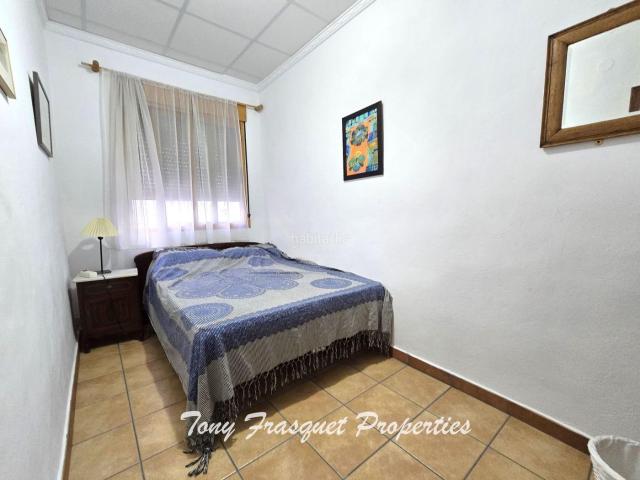 Casa en venta en Salem. ENCANTADORA CASA DE PUEBLO CON PATIO. Casas.