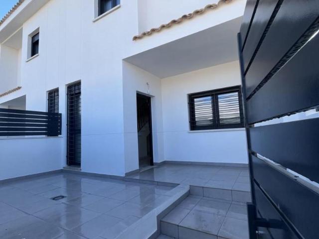 Casa en venta en Salteras, Pueblo