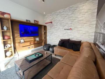 CASA EN VENTA EN SALTILLO CON TERRAZA Y LAS MEJORES AMENIDADES EN LA ZONA!