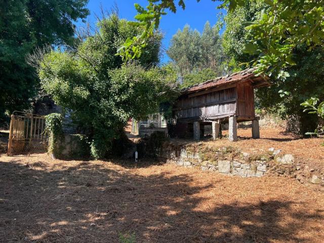 Casa en venta en Salvaterra de Miño. Casas Salvaterra de.