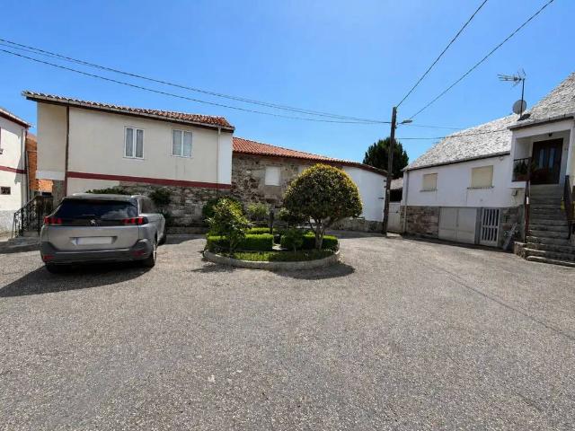 Casa en Venta en San Xoán de Río